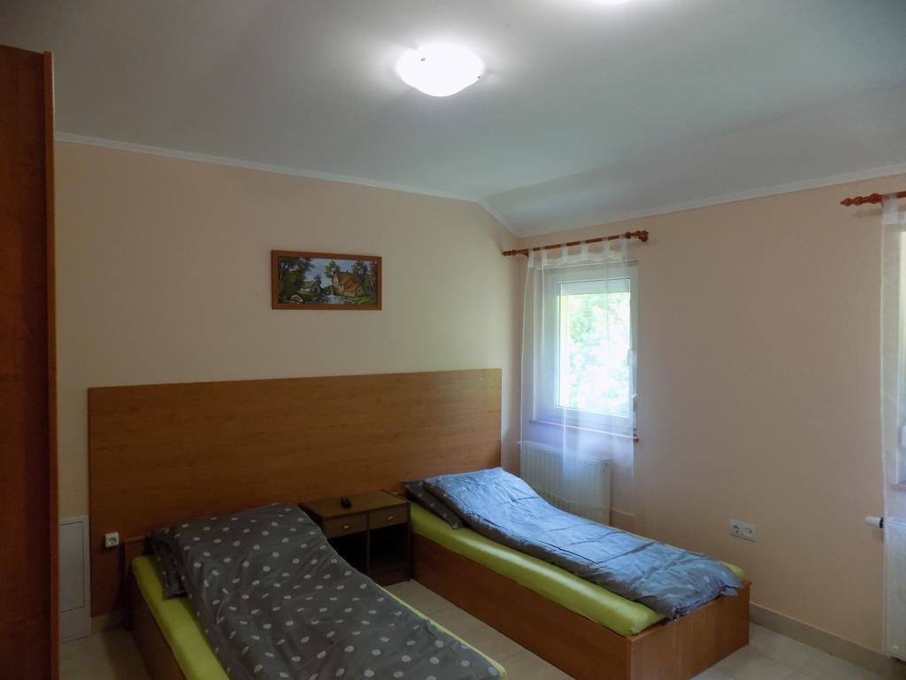Bakterház Vendégház Nagyvisnyó Exterior foto