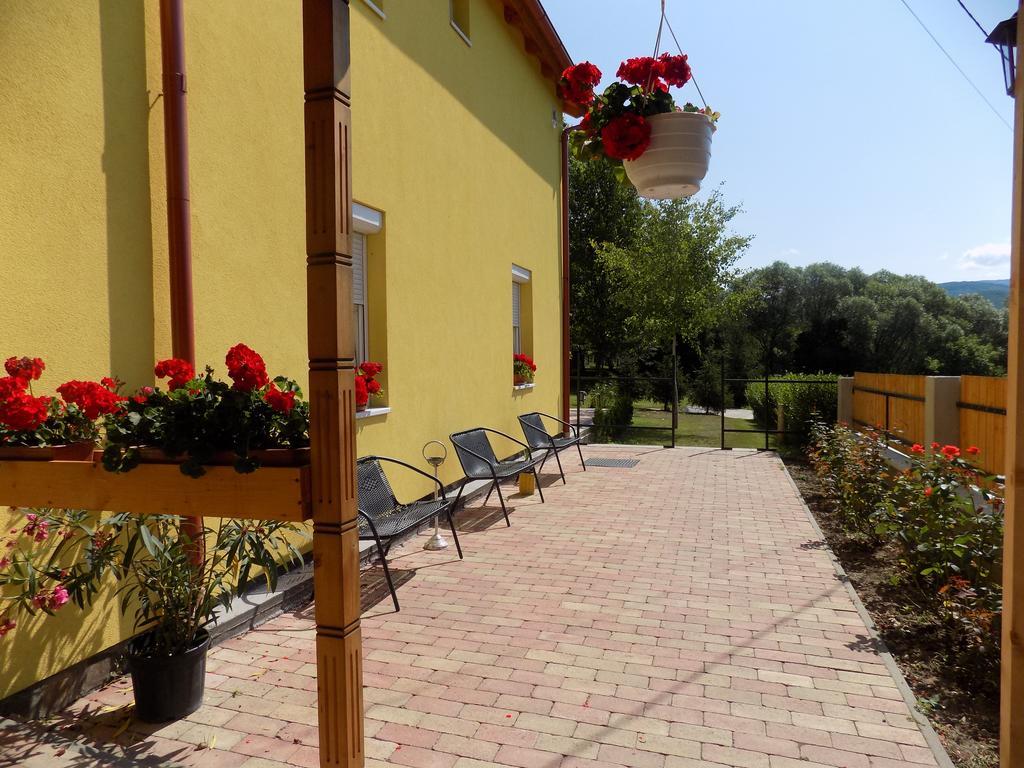 Bakterház Vendégház Nagyvisnyó Exterior foto